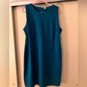 Old Navy teal dress 
Size XXL